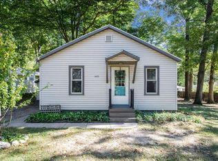 5431 Marquette Dr, Coloma, MI 49038