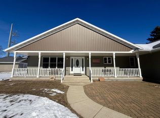 E11220 Birnam Woods Rd, Baraboo, WI 53913