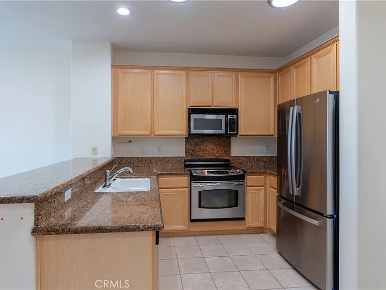 3550 Torrance Blvd #504 — Photo 5