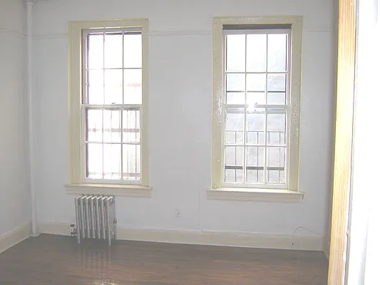 Rented by AWC Real Estate | media 14