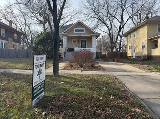 940 S Cedar St, Ottawa, KS 66067