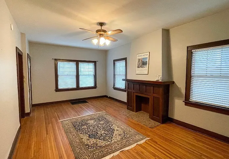 1114 N Carlos St — Photo 4