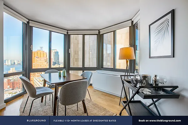 Rented by The Blueground | media 40