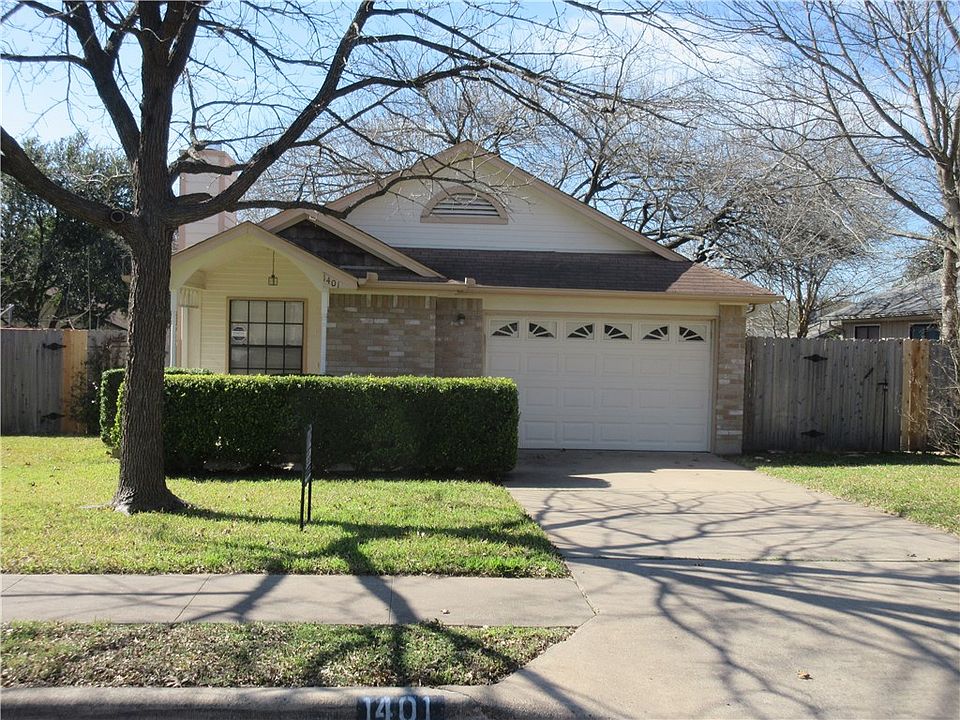 2nd image of 1401 Byers Ln