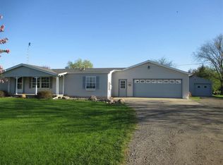 11270 W Stanley Rd, Flushing, MI 48433