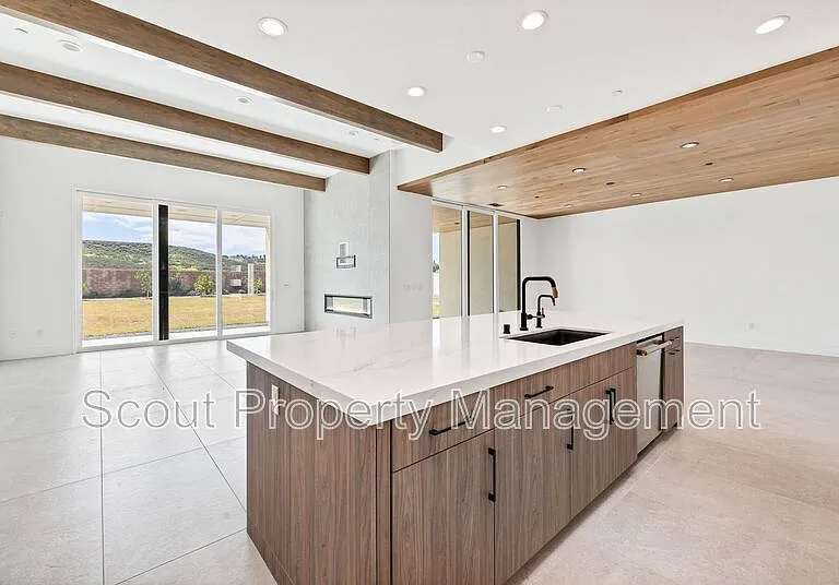 32195 Daybrook Ter — Photo 14