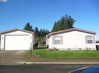 2035 Patrick Loop, Cottage Grove, OR 97424
