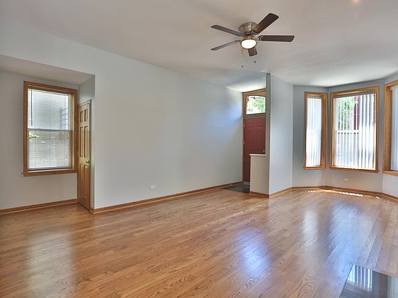 5th image of 1506 W Erie St #1-F