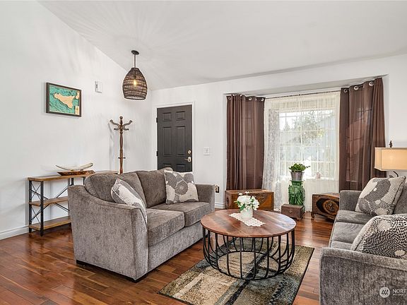 3rd image of 15312 68th Avenue Ct E