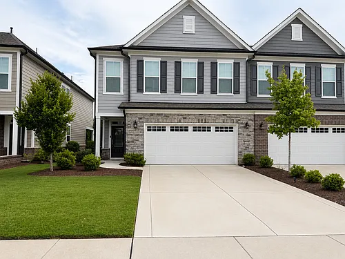 309 Kephart Way Photo 1