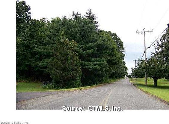2nd image of 3 Plantation Rd