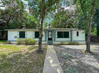 1613 Woodchuck Dr, Pensacola, FL 32504