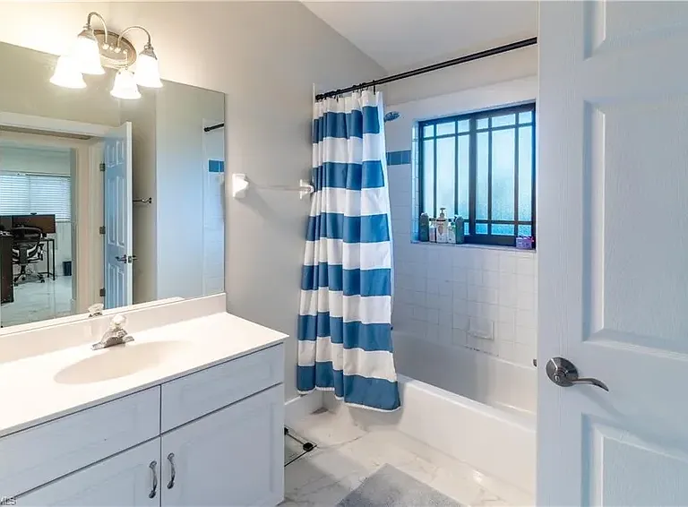 8898 Bracken Way — Photo 24