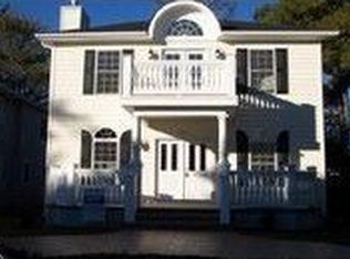 203 Lake Dr, Rehoboth Beach, DE 19971