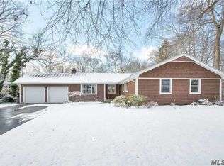427 Ackerson Blvd, Brightwaters, NY 11718