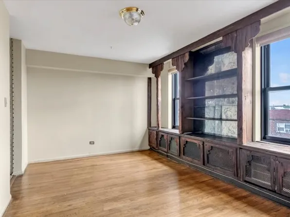 877 Bay Ridge Avenue image 6 of 18