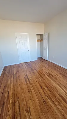 Rented by Avanguard Realty Corp | media 1