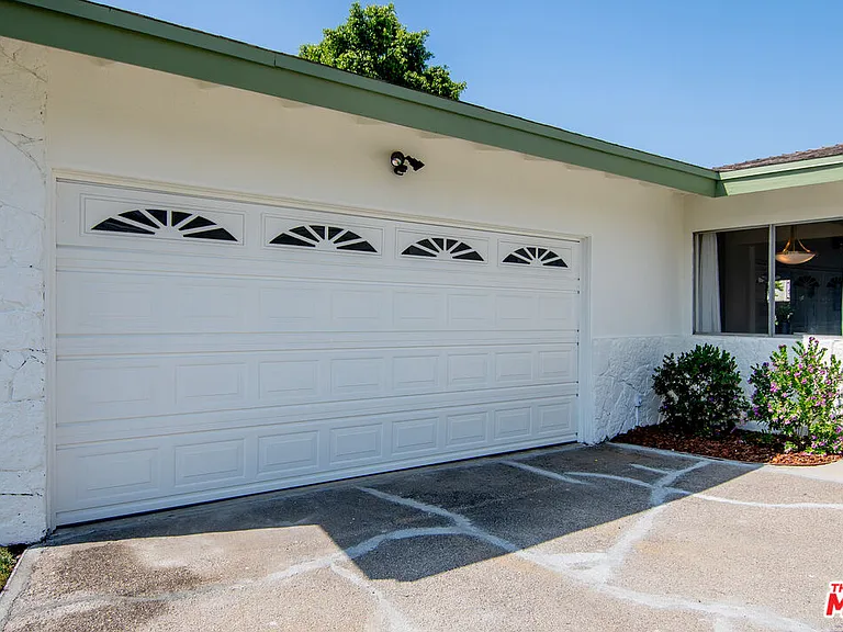 6627 Lennox Ave — Photo 40