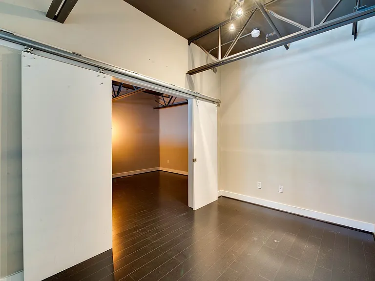 927 Westmere Ave — Photo 26