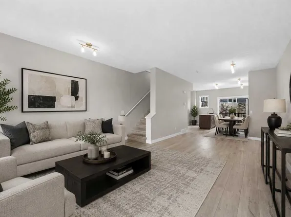 300 E Marina Dr #56, Chestermere, AB T1X 0P6