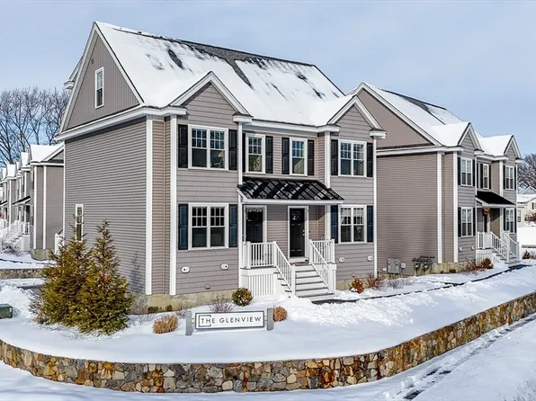 2 Walter G Wiede St #1, North Chelmsford, MA 01863