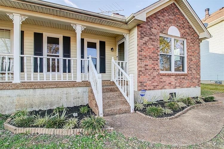 1st image of 624 Brentmeadow Cir