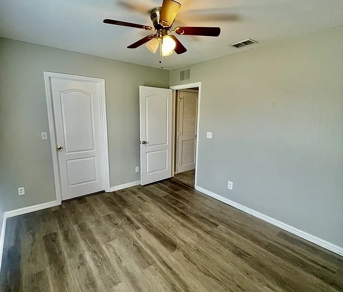 1338 Weeping Willow Ct #1 — Photo 23