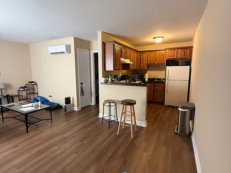 179 Woodrow St #1 — Photo 3