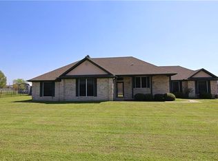 104 Morrow Ln, Lavon, TX 75166