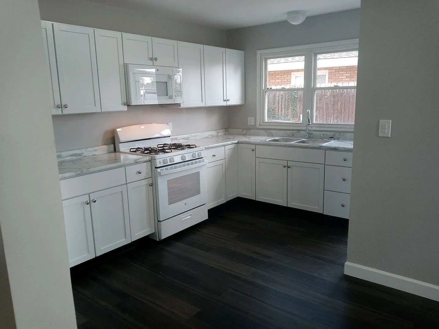 Open House Sunday September 13th At 12:30-1pm Beautiful 3 Bedroom House In Whitehall — Photo 3