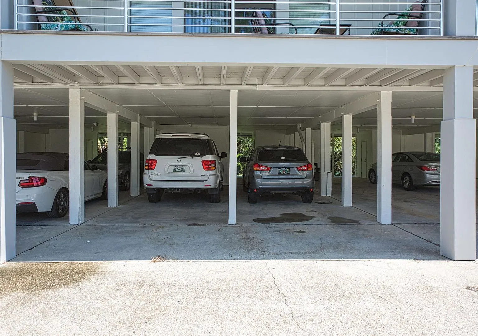 Solis Unit #208 — Photo 2