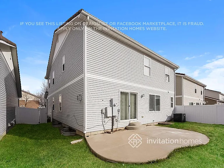 20460 Randolph Pl — Photo 15
