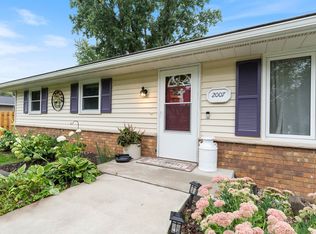 2007 Omega Dr, Appleton, WI 54915