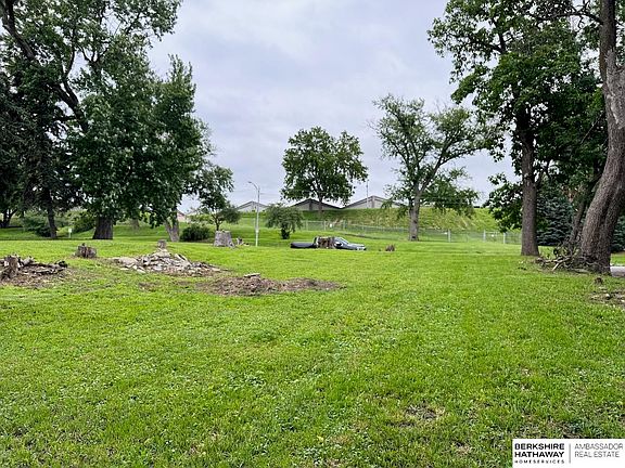 3rd image of 1116 N 40th St