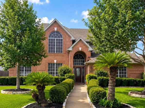 15007 Redbud Leaf Ln, Cypress, TX 77433