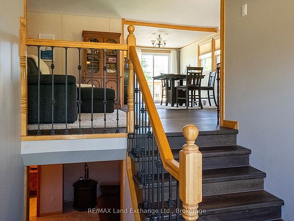 4th image of 5 Macgregor Beach Rd