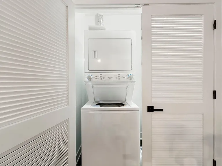Washer/Dryer