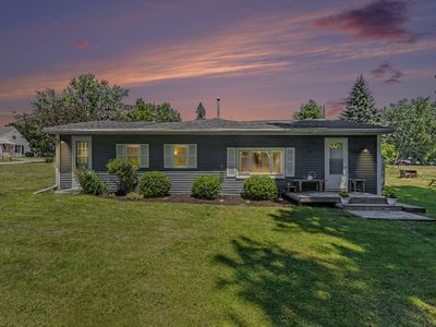 1261 Van Portfliet Dr NW, Grand Rapids, MI, 49534