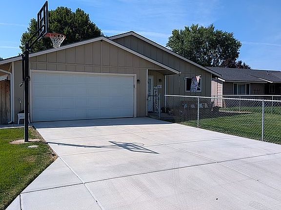 2nd image of 1804 S 66th Ave