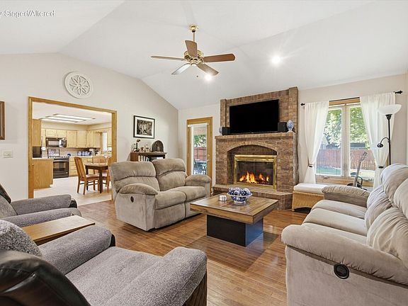 3rd image of 1326 E Lafayette Street