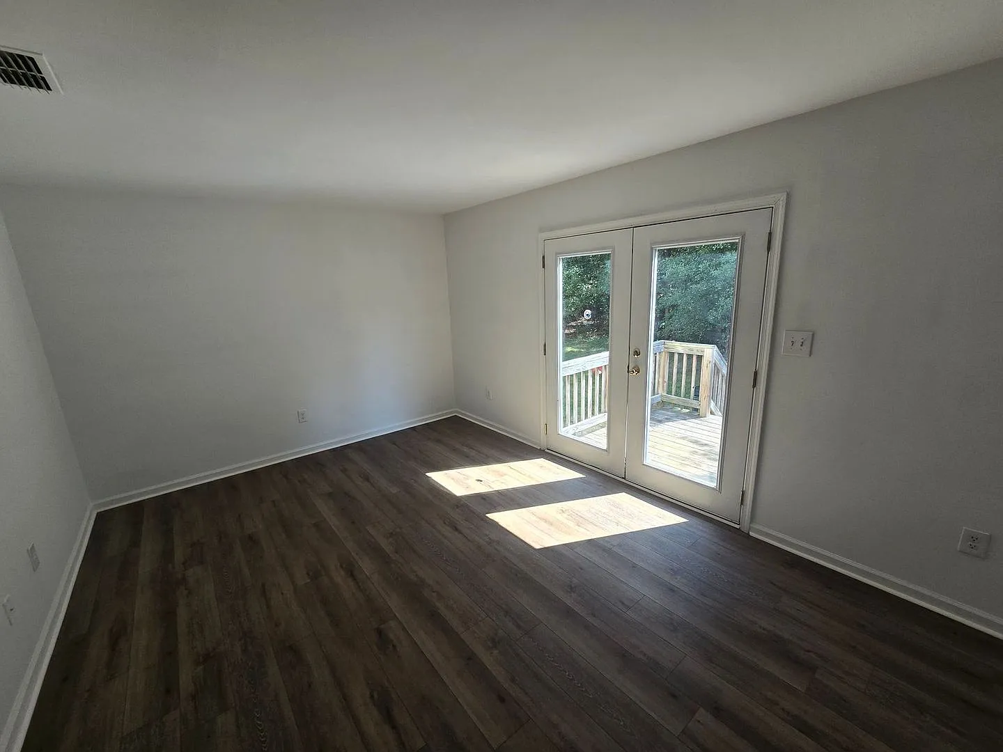 The Commons Townhomes — Photo 3