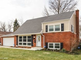 518 Longwood Dr, Chicago Heights, IL 60411