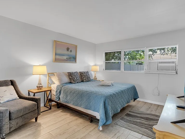 5226 Coronado Pkwy #A — Photo 11