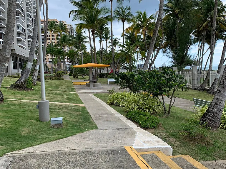 4745 Avenida Isla Verde — Photo 26