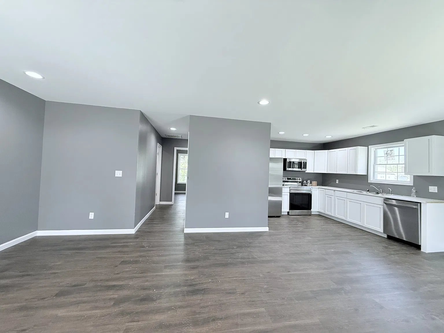 539 East Vine Street - 1 — Photo 3