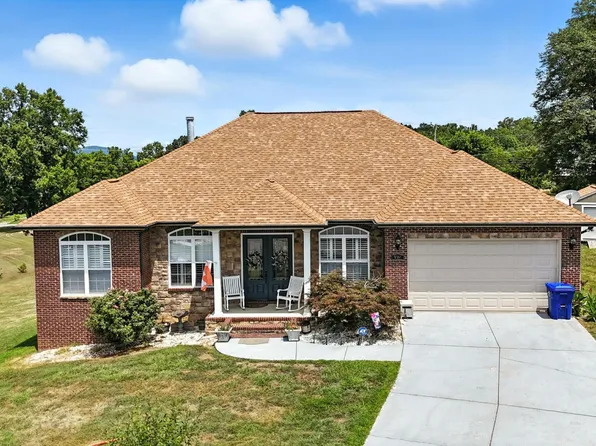 9361 Gabrielle Rd, Strawberry Plains, TN 37871