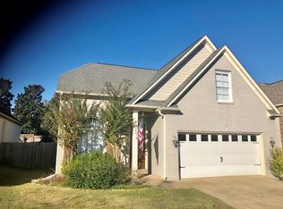 204 Avalon Ln, Oxford, MS 38655