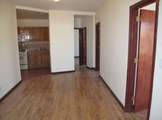 215 Dahill Rd, Brooklyn, NY 11218