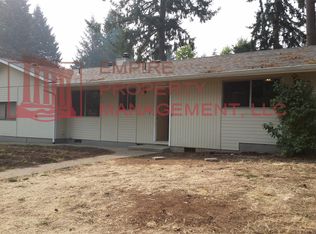 88000 9th St, Veneta, OR 97487