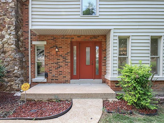 2nd image of 5002 Amberway Dr